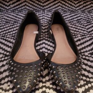 Studded flats